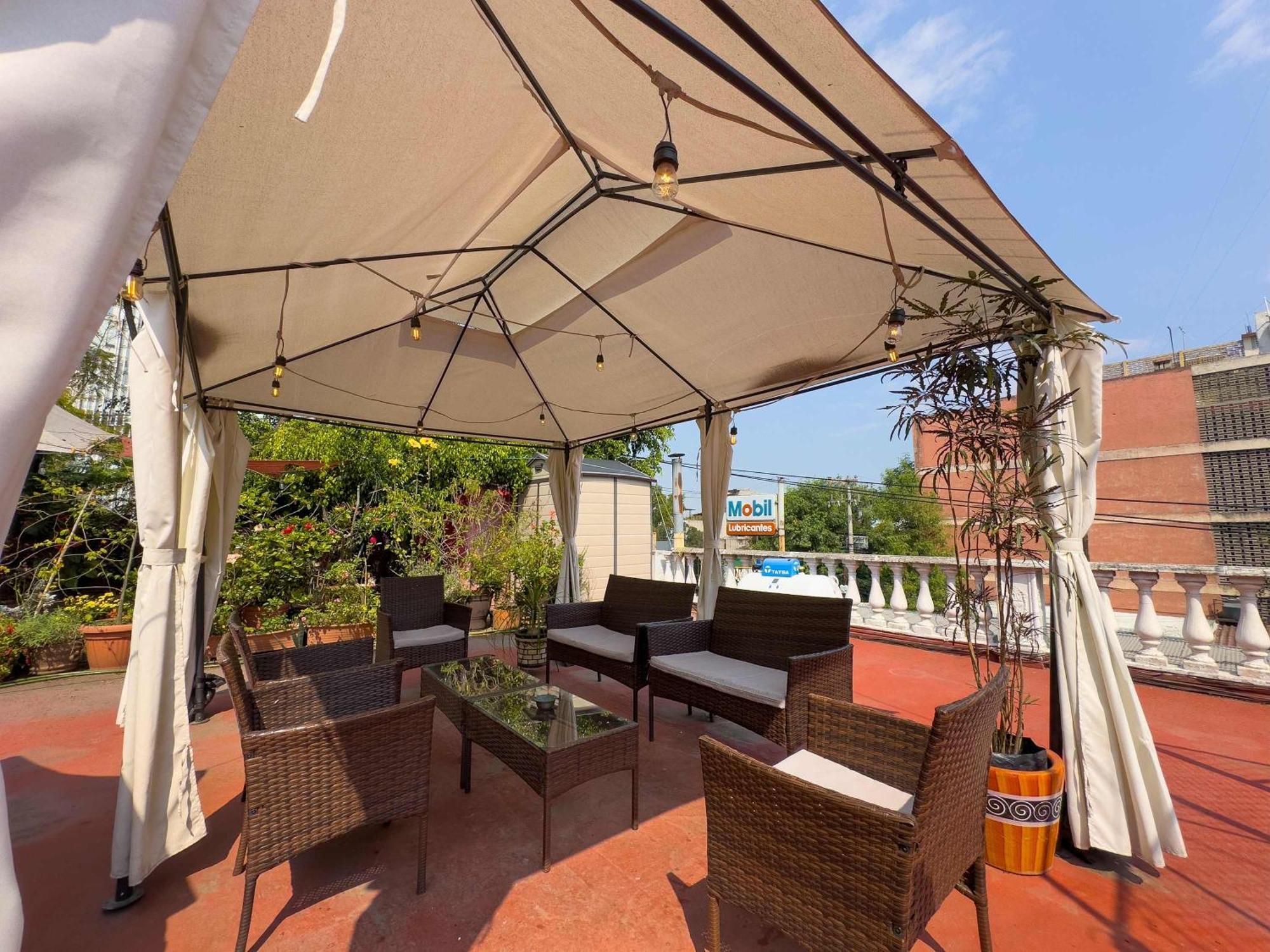 Vakantiehuis Excellent Location Wide House 5 Bedroom Roma Sur *